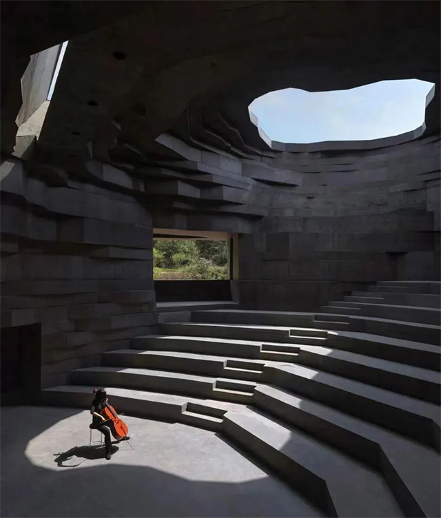 展館設(shè)計(jì)中，如何營造空間的美感呢？